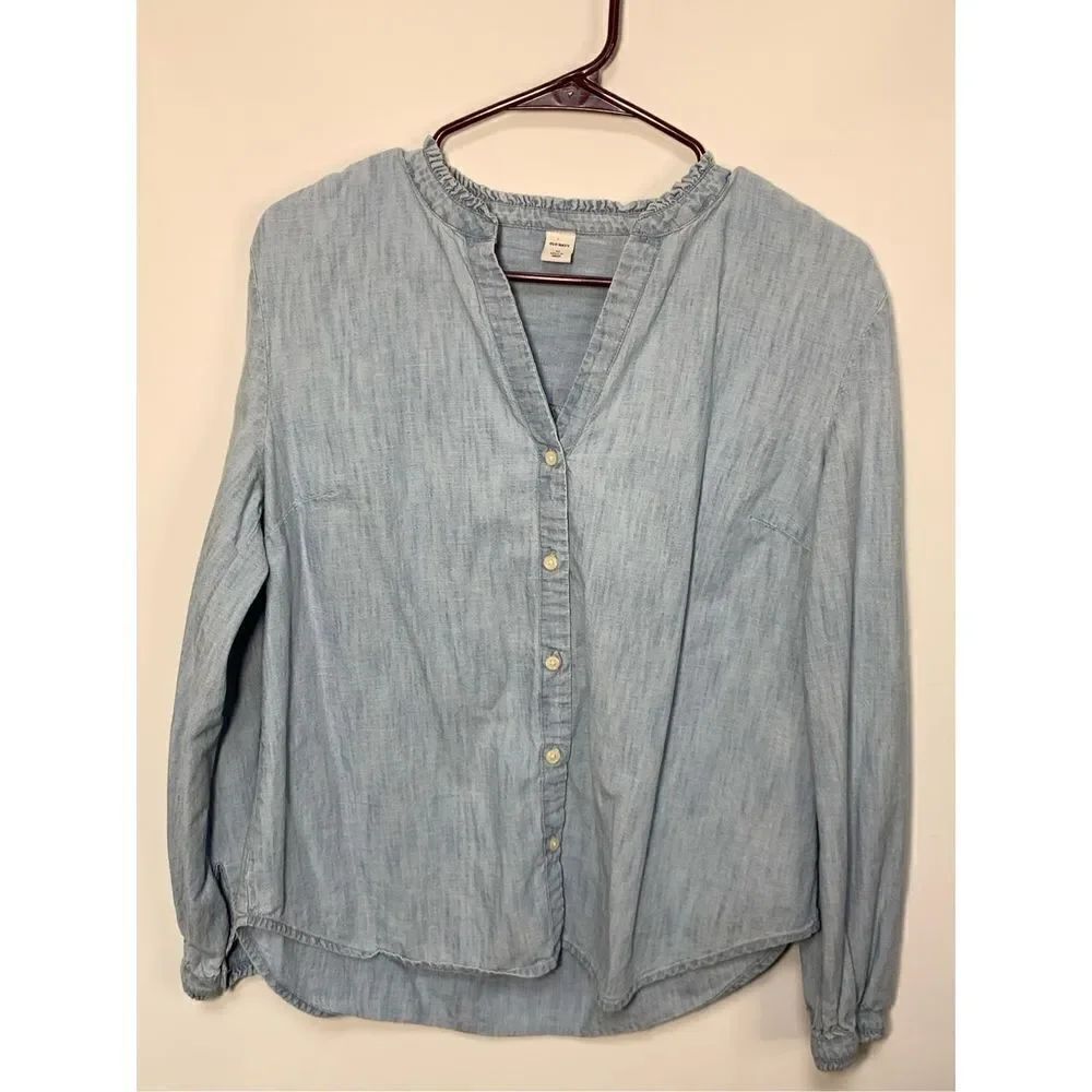 Old Navy Women's Chambray Button-Up V-Neck Long Sleeve Shirt Denim Blue Medium